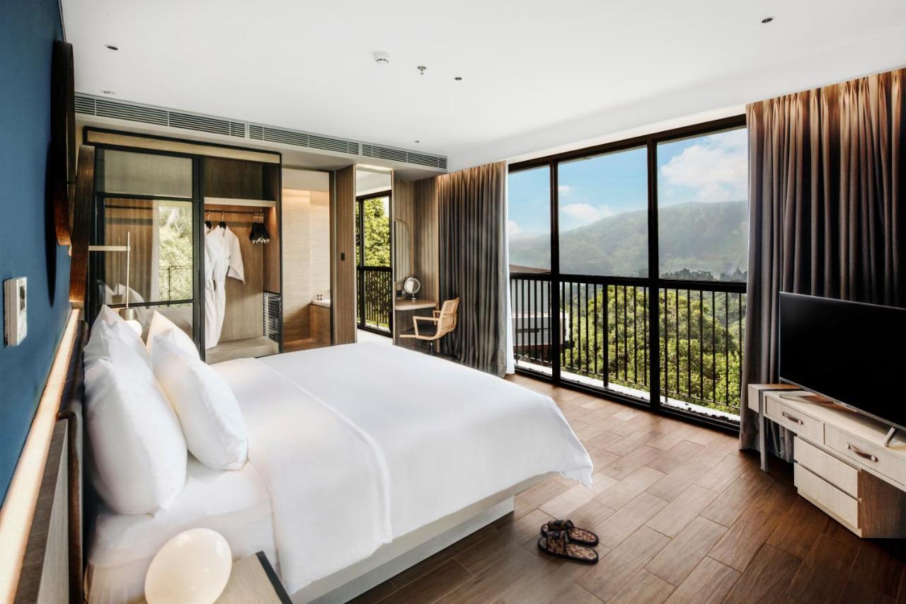 Hotel The Botanica Sanctuary Puncak Exterior foto Deluxe Room