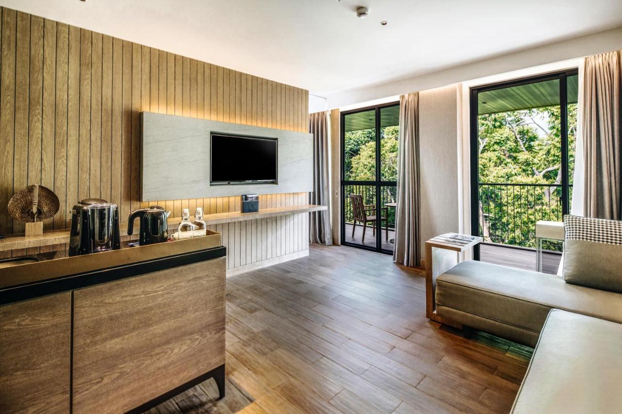 Hotel The Botanica Sanctuary Puncak Exterior foto Deluxe Room