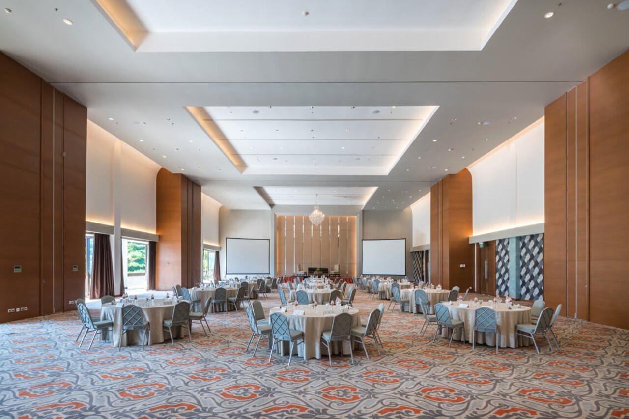 Hotel The Botanica Sanctuary Puncak Exterior foto The Grand Ballroom